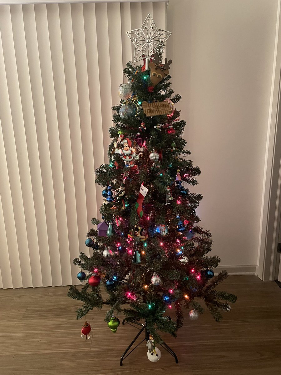 MarioFanGirl93's tweet photo. Here it is ladies and gentlemen! Our very first Christmas tree in our apartment along with decorating the front and the patio! Looks like our work is done! What do you think? https://t.co/3MXkFeTF9B