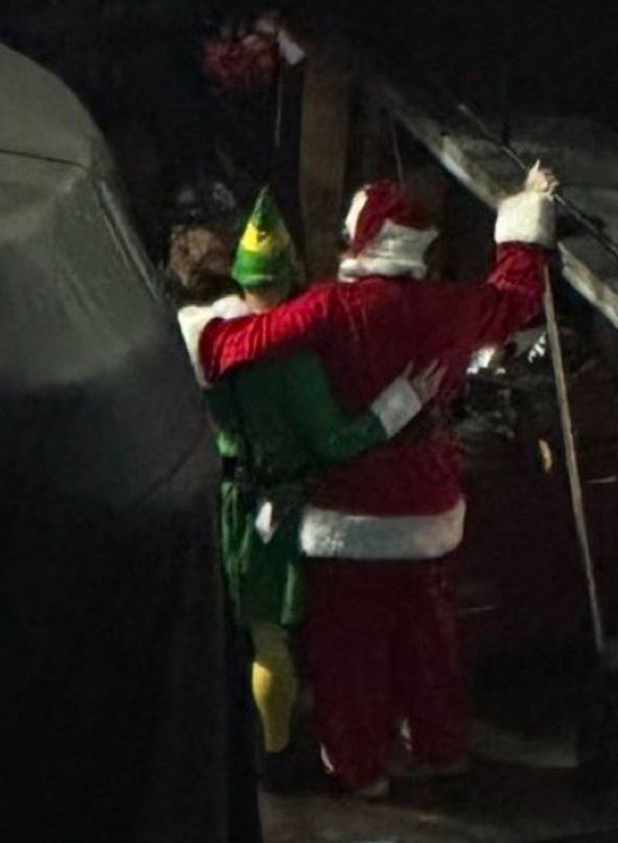 TheSwiftSociety's tweet photo. Santa and an elf at the backstage of The Eras Tour https://t.co/qWO64GQwiv
