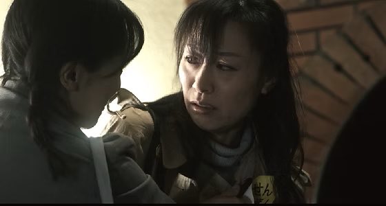 gardens_cinema's tweet photo. 自分が自分の事好きになれなかったからだろ
依存症者<アディクト>になるってさ

ギャンブル、アルコール、薬物、ゲーム、買い物…主演の高知東生さんを始め、実際の依存症者が多数出演。やめたい。誰か助けて。やめ続ける人、そして待ち続ける人々の生き様を描く
『アディクトを待ちながら』12/21〜26 https://t.co/XVNlaCEeD6