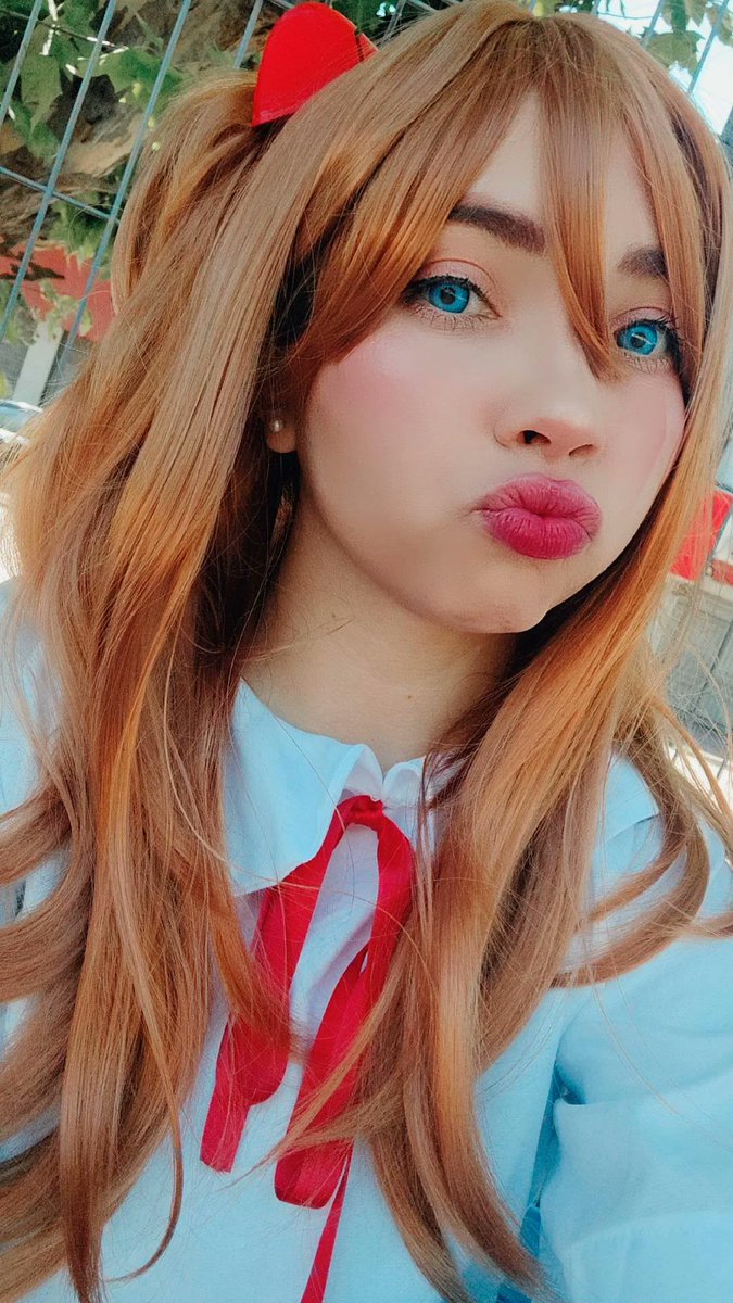 bloomized_'s tweet photo. Los niños depresivos, digo elegidos ah, y su niñera.
#evangelion #neongenesisevangelion #AsukaLangley #Asuka #ComicConArg
#cos https://t.co/H4XpySE7CO
