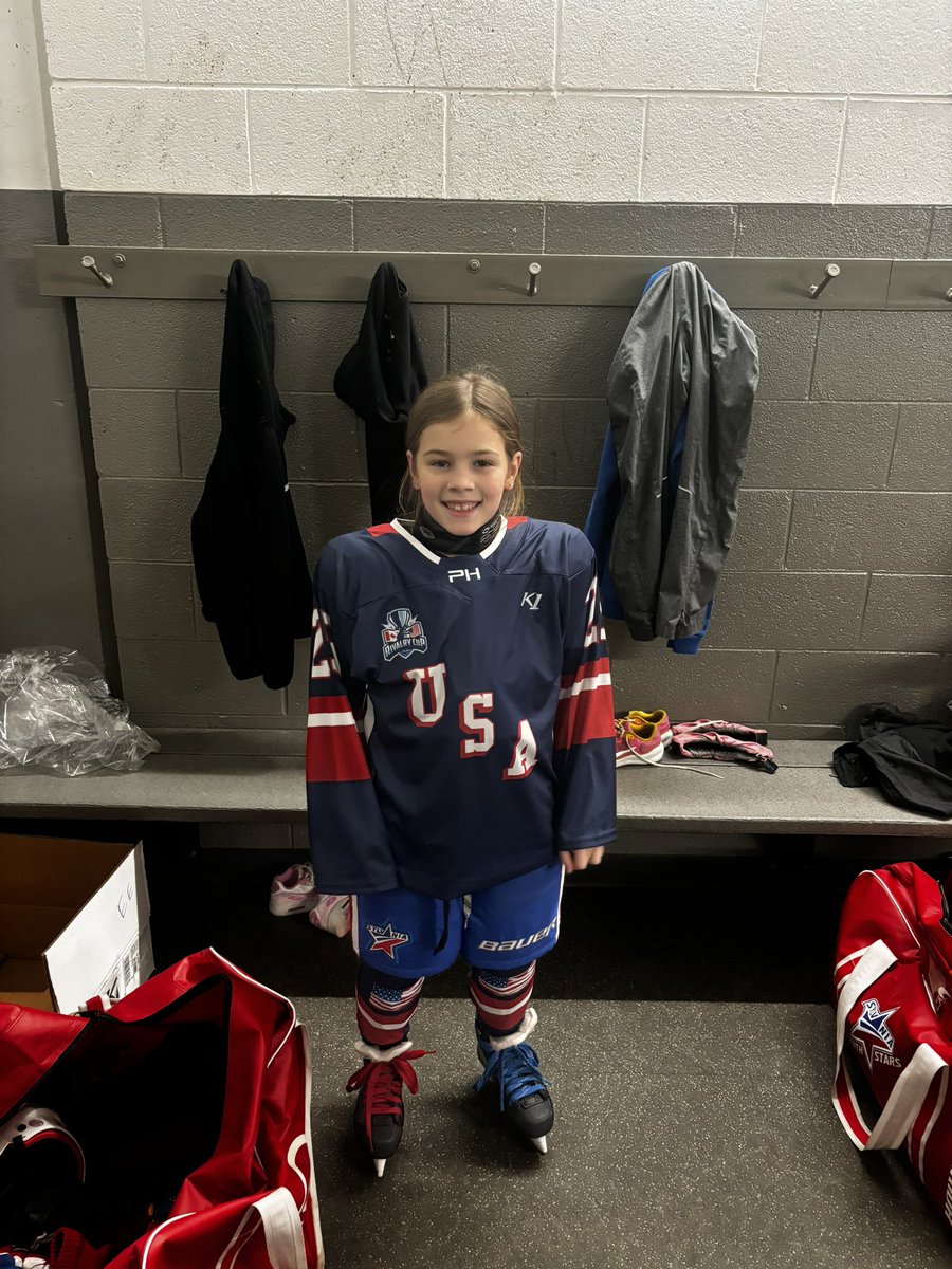 fsu_geoff's tweet photo. @USAHockeyWomen   Kylie got to play in rivalry cup vs team Canada last weekend.  It was her first experience representing team USA   She has said from time she started hockey that she will play for USA in the Olympics!   Go chase your dream little girl sky’s the limit! https://t.co/17kOIJasvE