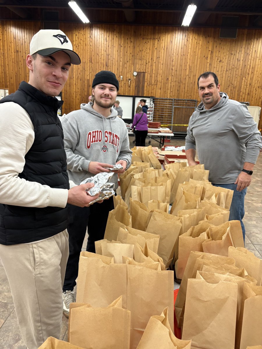 Raiders staff &amp; players were out in full force before today’s game as they volunteered their time to provide and prepare lunch at a local soup kitchen. This initiative has become a staple during the holiday season and part of the Raiders commitment to giving back. #RaiderPride