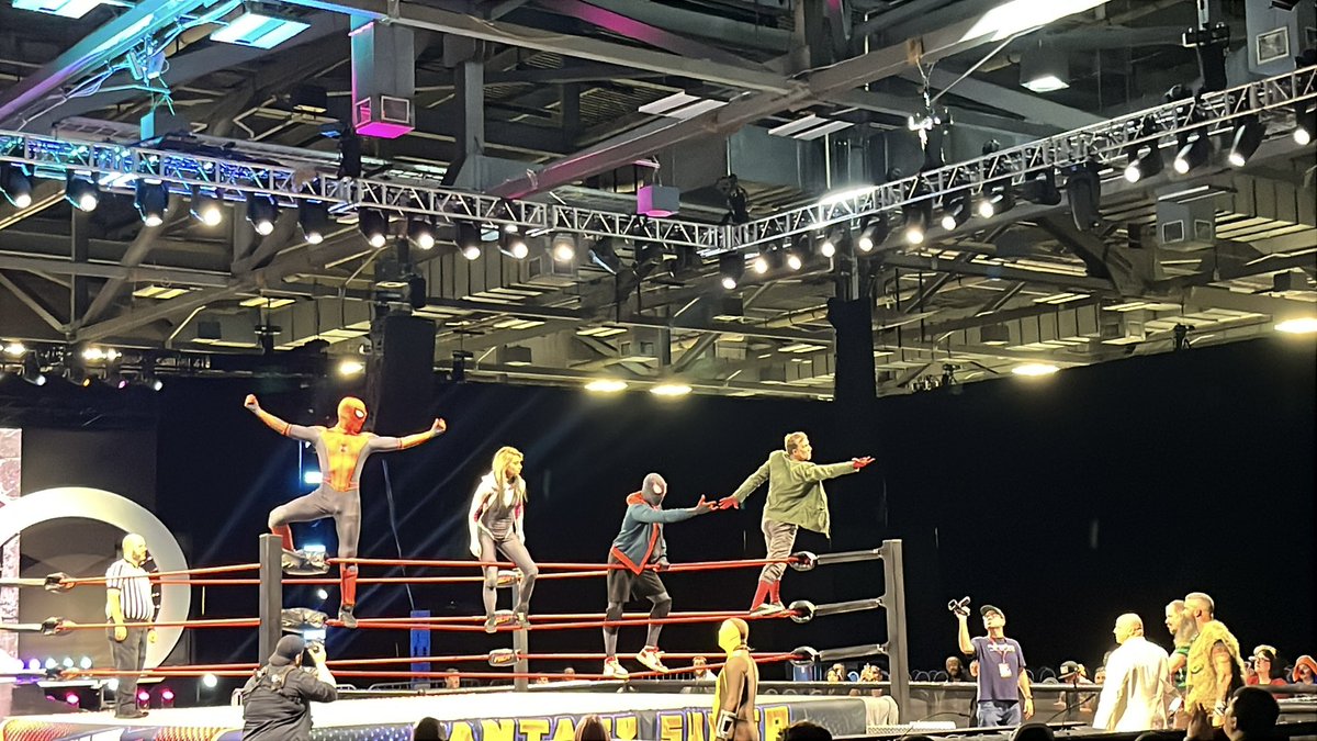 Black Sabre Jr. 🍔 tweet media