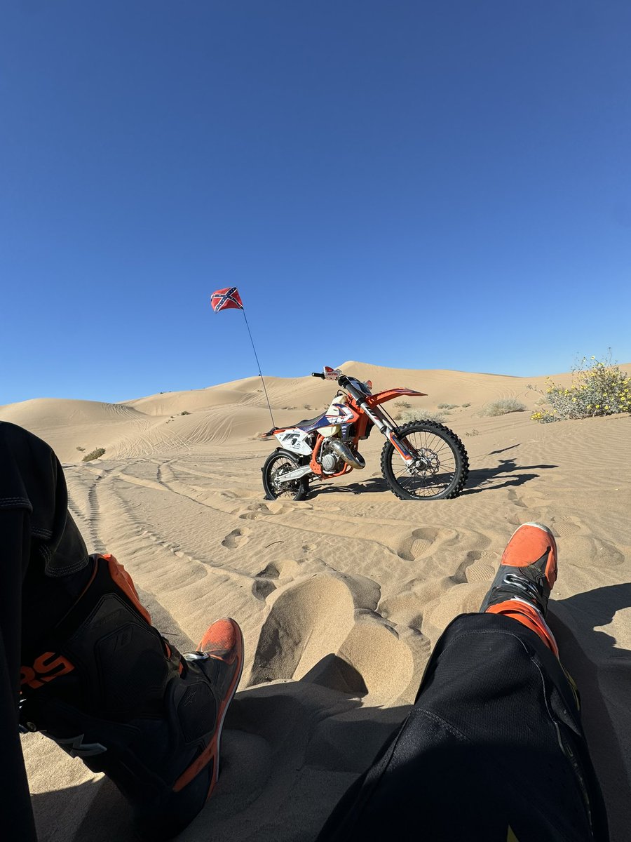 storme_hawks's tweet photo. Glamis🤙🏼 https://t.co/1AZdLIdD4Q