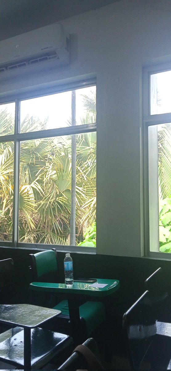 alystudious's tweet image. second semester officially begins