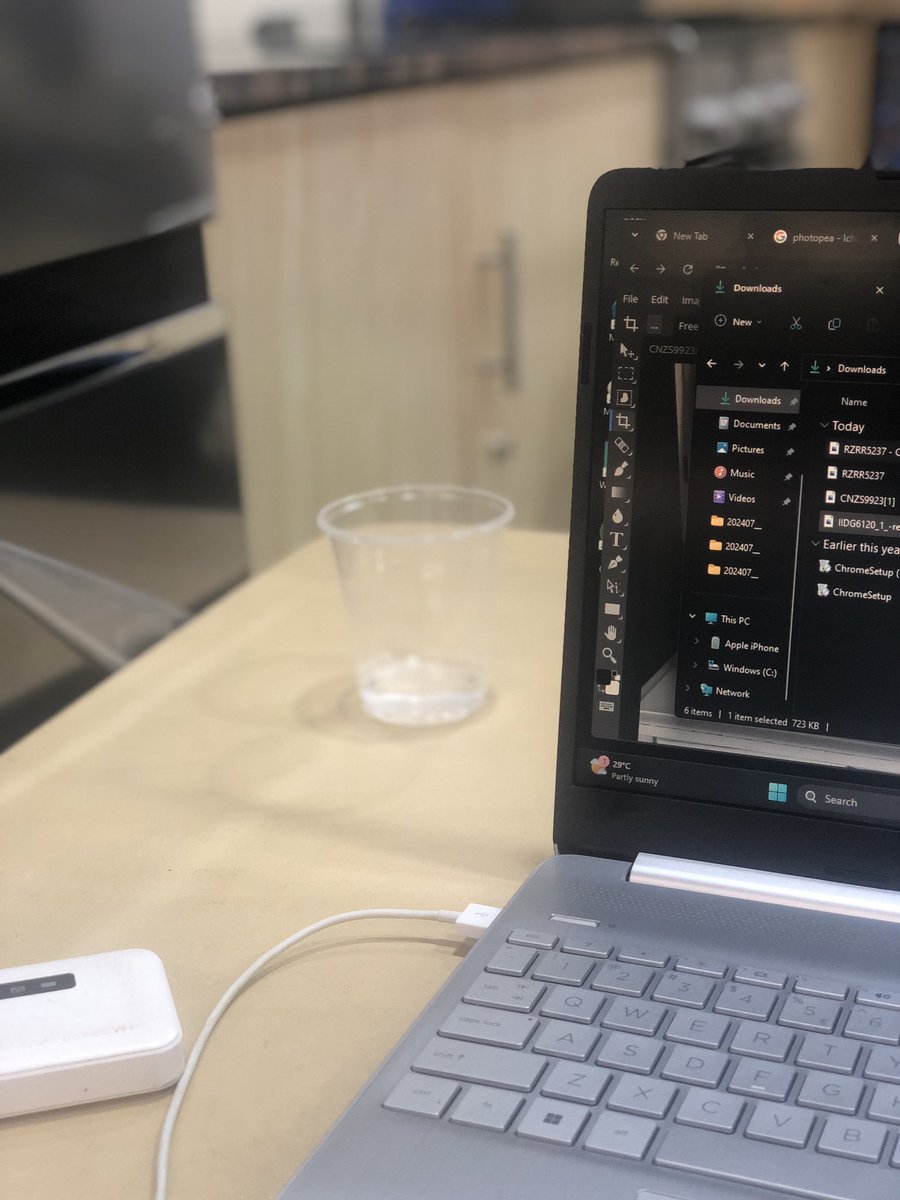 itzralli's tweet photo. @MickeyNekomba Tech edition:
Got my first paid gig as a product designer and more after that
Took front end development courses
Coded my first personal portfolio site
Co-founded a startup
^^ https://t.co/A69y38yr7v