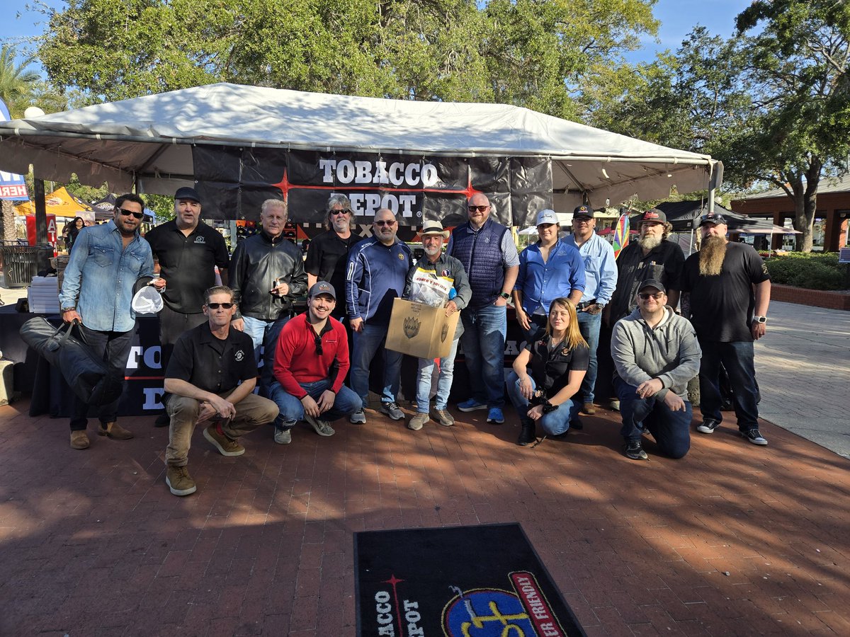 Thanks to Smoker Friendly and Tobacco Depot for hundreds of cigars donated and over $25,000 raised during their Round Up Campaign for Cigars for Warriors!
Ybor City Cigar Festival.
