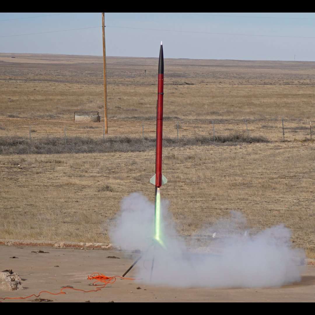 CSU_USLI's tweet image. What’s the Ram Launch Initiative been up to lately? Prepping for our second subscale launch! Yesterday, we successfully launched and recovered our 8-foot, 20-pound rocket, reaching an altitude of 4,330 feet. Next up: manufacturing our first full-scale rocket in the coming months