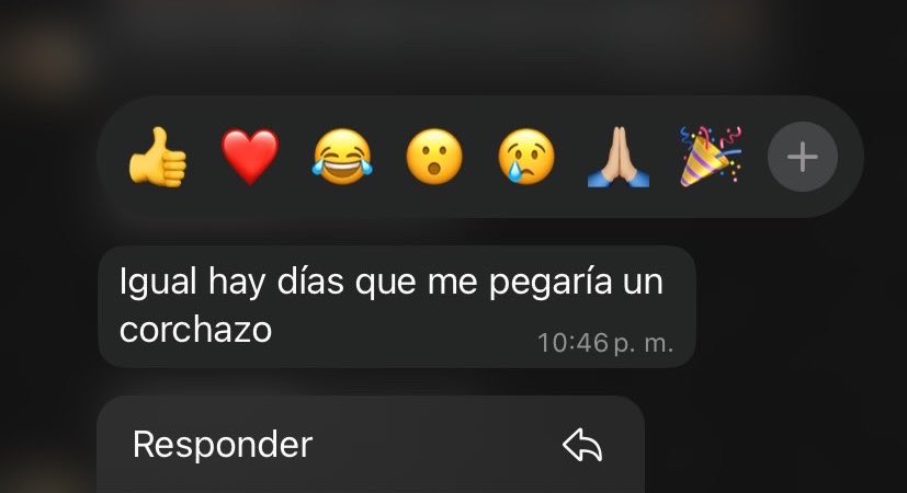 rrrub's tweet photo. Fin de año be like 😂 https://t.co/KlgwE96UW0