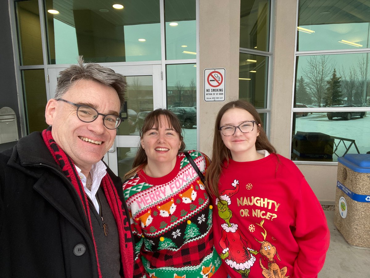 Two breakfasts w Santa today : w/ Coralie at Glenwood CC , and w/ Tiffany &amp; Callie at Norberry-Glenlee CC.