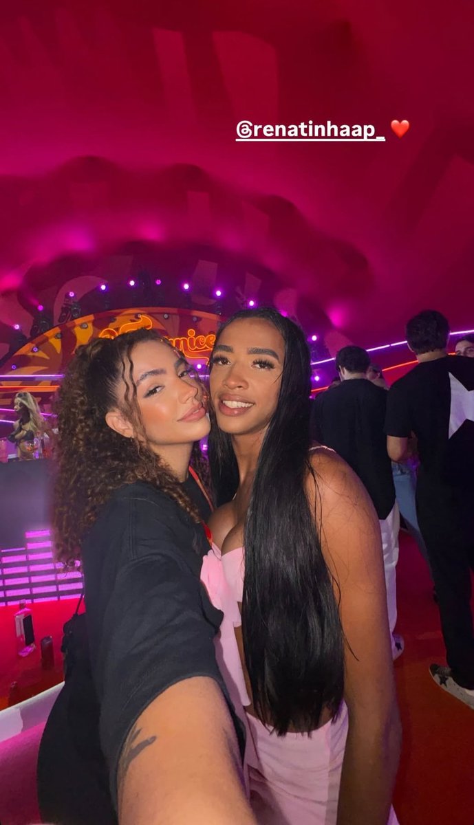 vai se lascarrrrr as divas juntas ✋🏽😍😍😍😍