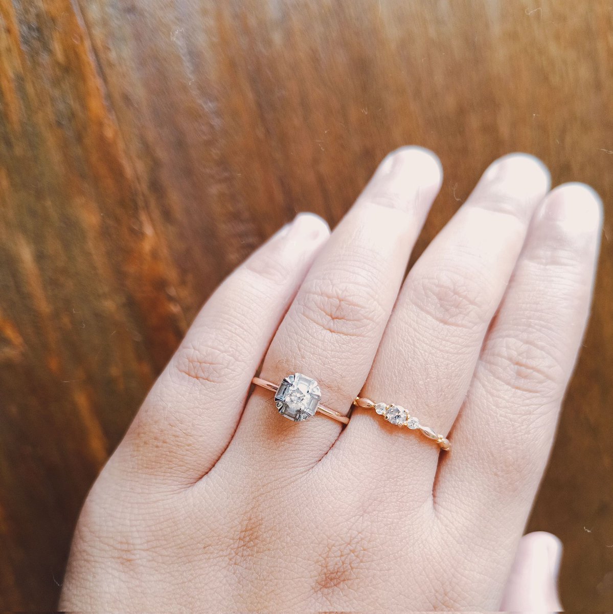 nkanshaa's tweet photo. Cincin emas carista rose white gold, cantik syekali cocok buat kondangan
📌https://t.co/699Z5QXCFV https://t.co/X21WEbB4Hw