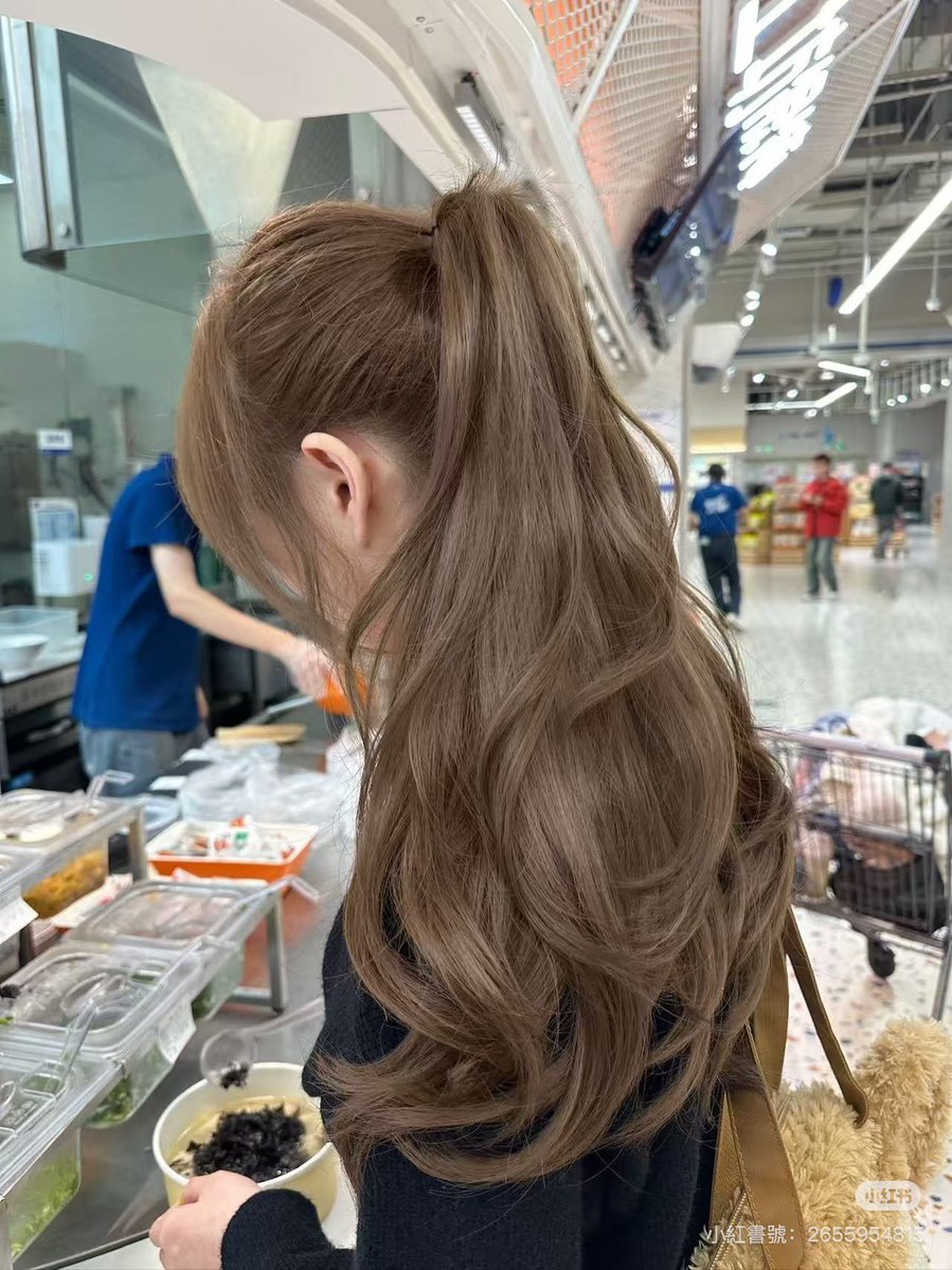 pometab's tweet photo. 次髪の毛染めるときこの画像見せる🤎秋冬は髪の毛ちょっと明るいくらいが可愛い💭 https://t.co/UCAk7mcukg