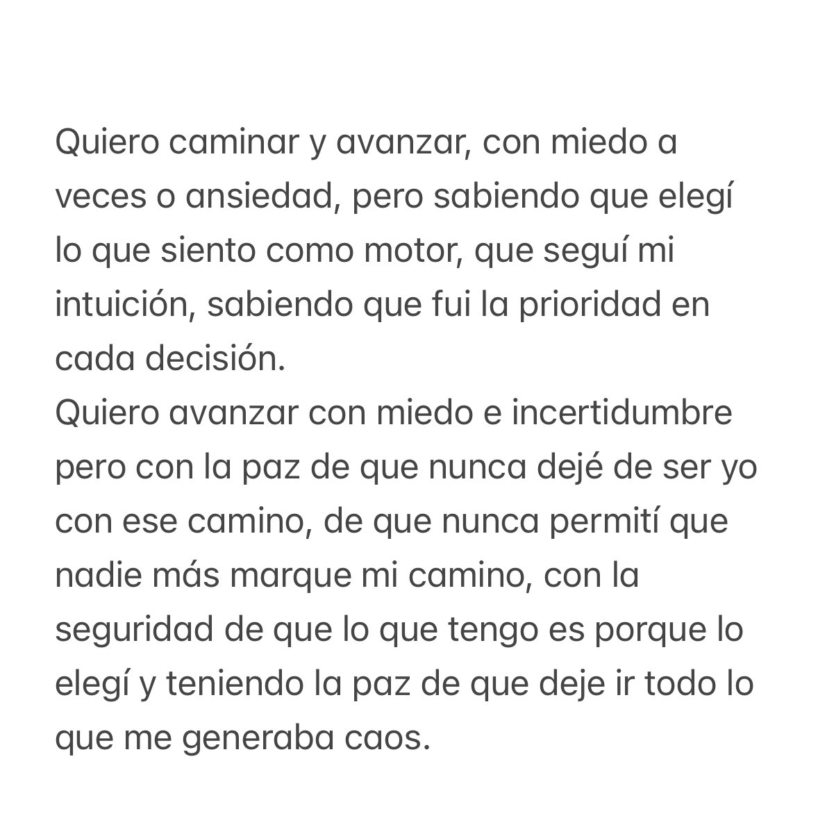 pazcitajulieta_'s tweet photo. “La adulta que quiero ser” https://t.co/1T1HrwfcQD