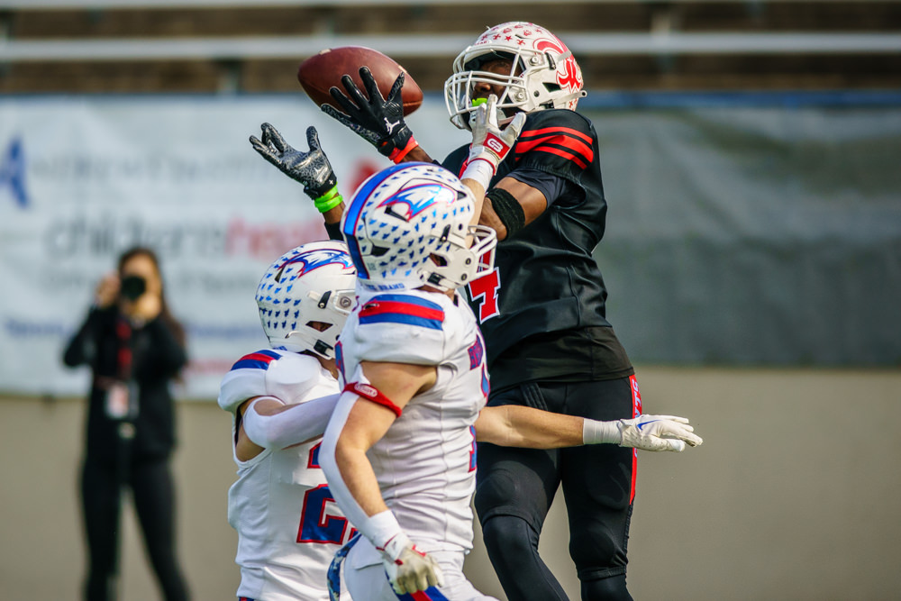 chanceword's tweet photo. ⚜️ Dallas First Baptist Saints came marching into Waco to face-off against 🦅 Bryan Brazos Christian Eagles and win the Tapps Div IV State Championship.
Flickr: https://t.co/uwFImktarz
@dctf @brazos_football @FBAcademyDallas @TAPPSbiz https://t.co/lrJ3eqhgmM