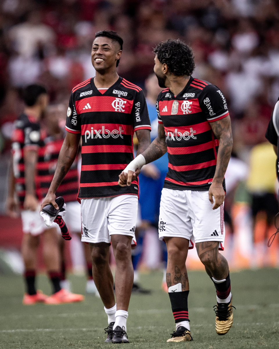 Fim de mais uma temporada. Obrigado Deus por tudo e por tanto, gratidão 🙏🏾🙌🏾👏🏾