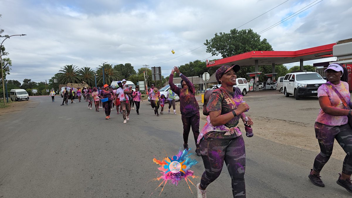 jporeshh's tweet photo. Utrecht Streer Carnival
Fun Run 2024 https://t.co/LUfFZnPzEh