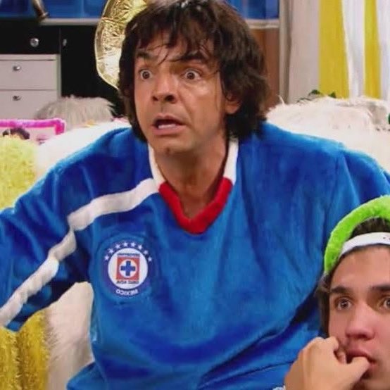 MalditaSummer's tweet image. Los fanáticos de los dos equipos en estos momentos jaja