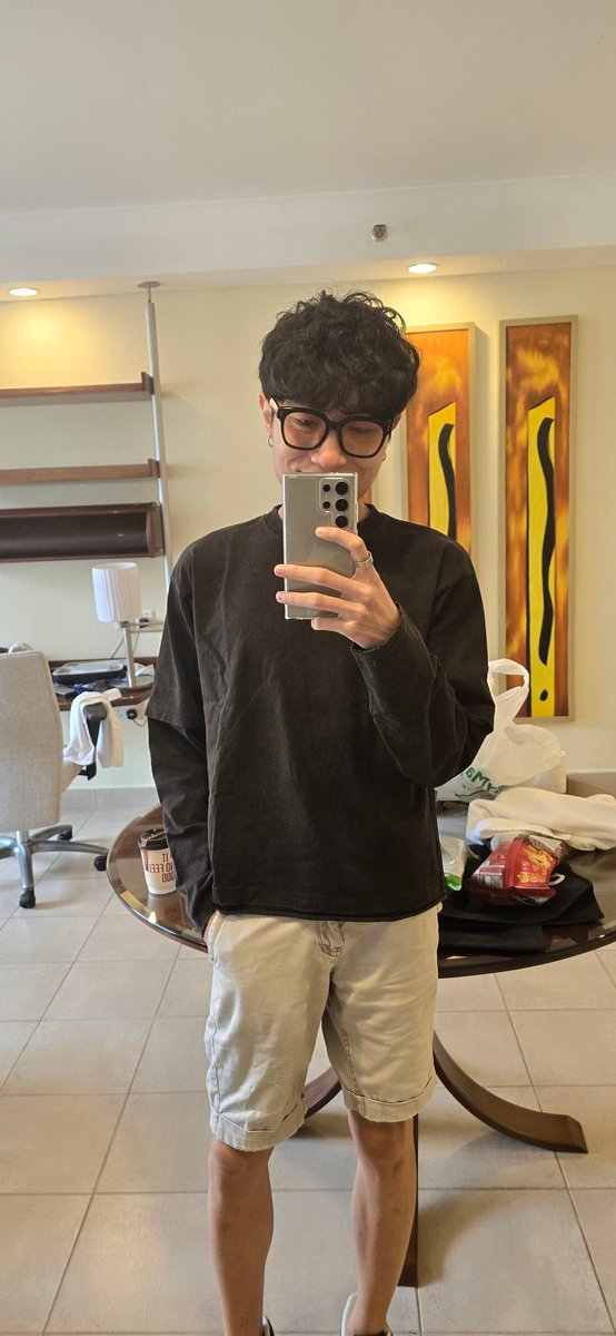 Wesley Seek tweet media