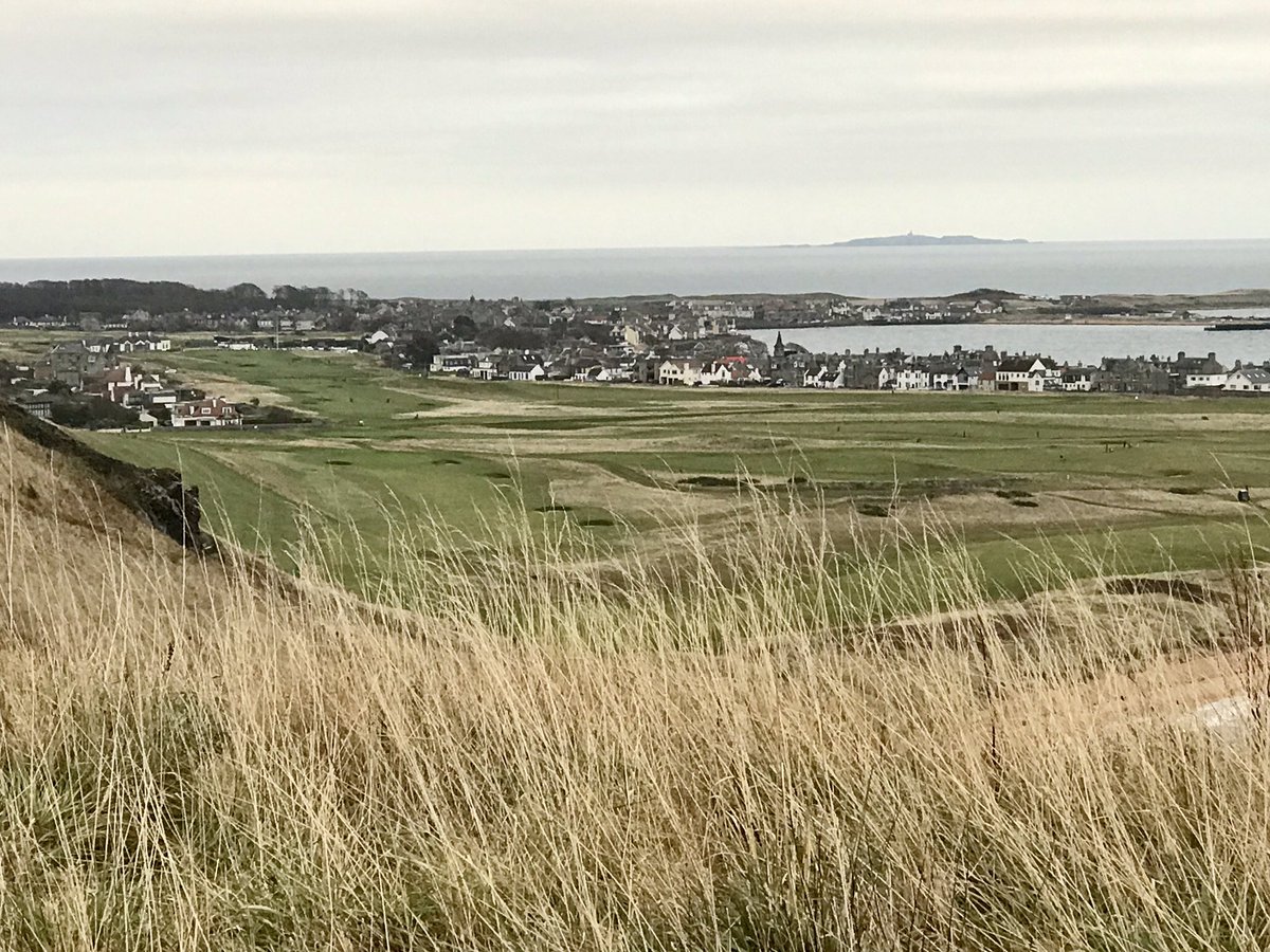 coal_legacies's tweet photo. Overlooking the Grange #coalfield #Earlsferry Links #Fife once the site of around 30 pits worked from the 1790s to 1860s #Coal #MiningLandscapes #explore https://t.co/SFlVSwGMk2