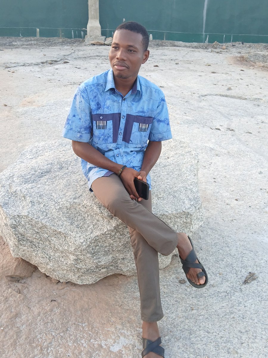 Dans 5 mois, la CEDEAO célèbre ses 50 ans. Pourtant, en un demi-siècle, elle n’a pas réussi à bâtir une autoroute standard Lagos-Abidjan, encore moins un axe Lagos-Dakar. L’intégration régionale reste un rêve sans infrastructures. La faute aux colonisateurs ou à nous-mêmes ?