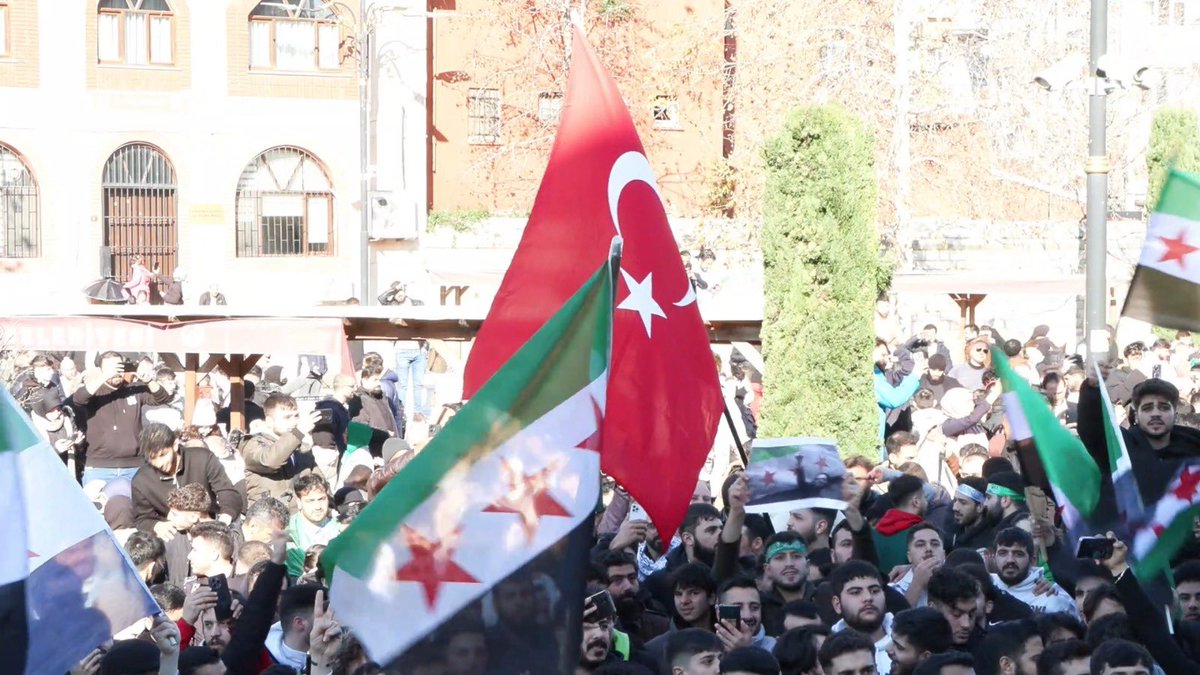 الجيش الوطني السوري يستكمل، قبل قليل، تحرير مدينة منبج من تنظيم PKK/PYD الإرهابي.