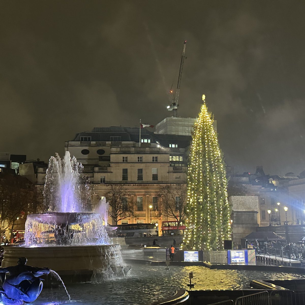 trafalgartree's tweet image. Instead of celebrating my iconic arrival, some of you thought that mocking me will boost your likes? Cute 💅

Since 1947, I’ve stood tall as Norway’s fir-mly rooted thank-you - I’m a timeless symbol of unity, not your clickbait. 🎄

Find out more 👇
linktr.ee/trafalgartree