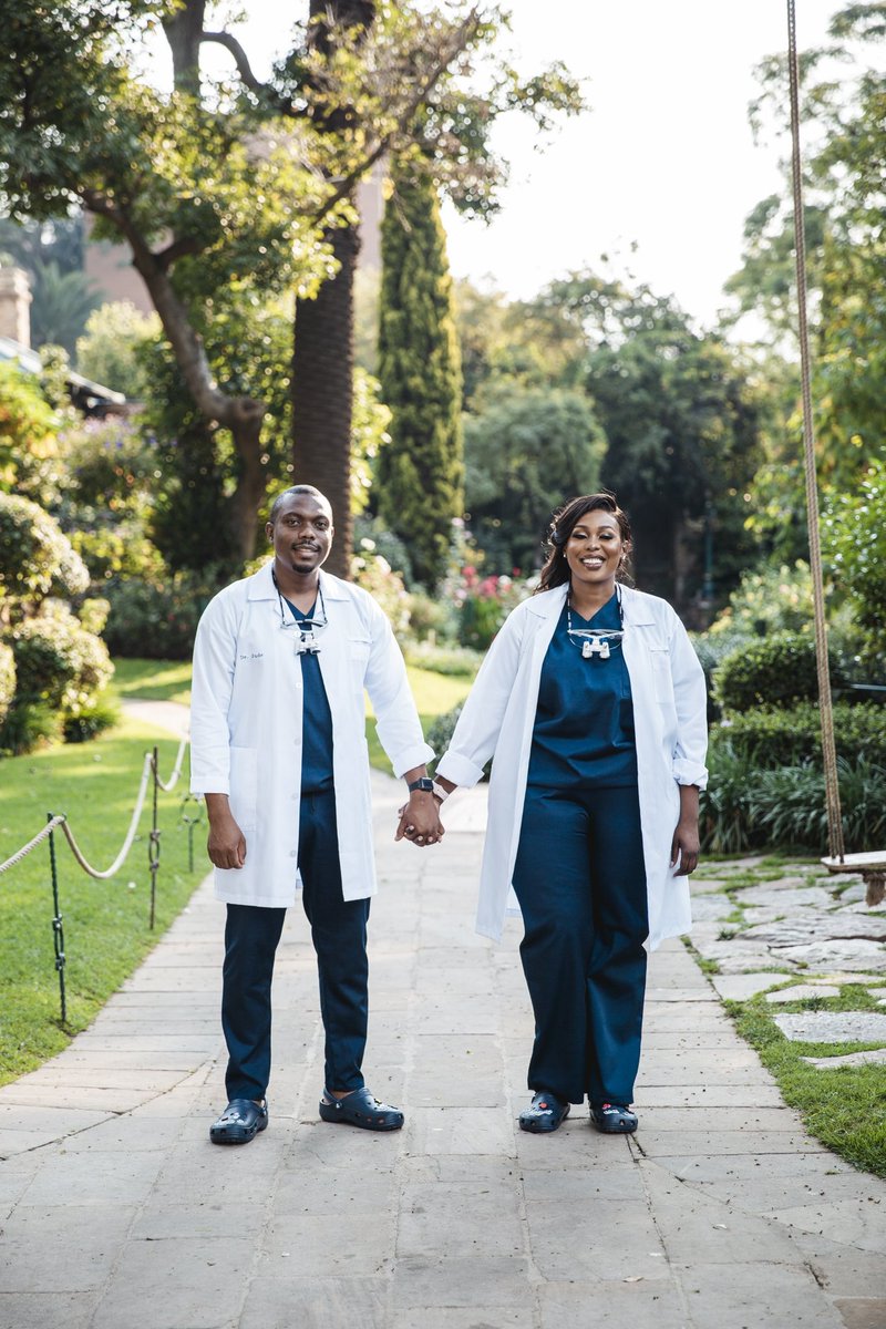 Dr. Praise tweet media