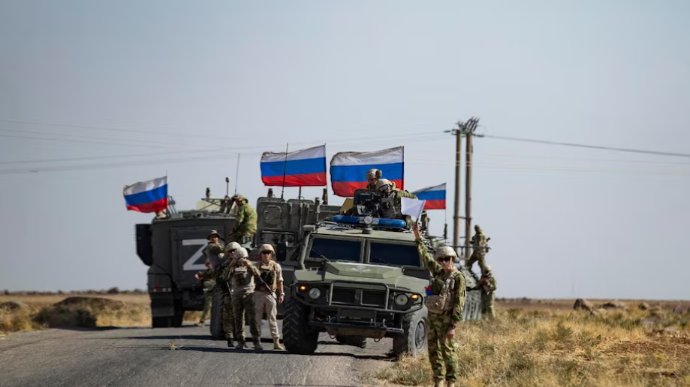 GlobalWhispers_'s tweet photo. 🚨 JUST IN : 🇷🇺🇸🇾
🔴 Russian media TASS reports:
Rebels now have full control over Tartus and Latakia governorates. The armed forces have stated they have no plans to attack Russian military bases.
#Syria #Tartus #Latakia #Russia
#Reles #BreakingNews https://t.co/lHlf1B7u5Y
