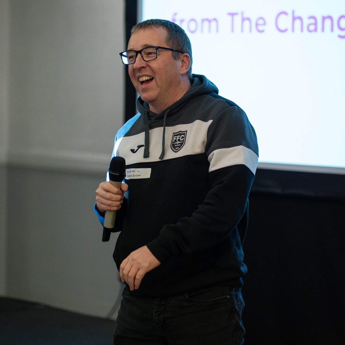 SAMHtweets's tweet photo. Over 70 men graduated from The Changing Room in November! 👏⚽

Since 2018, over 700 men have participated in The Changing Room to tackle mental health.

Thank you to our partners @MovemberUK and @SPFLTrust, our partner clubs, and all of our supporters for making this possible 🧡 https://t.co/1eM9BorHao