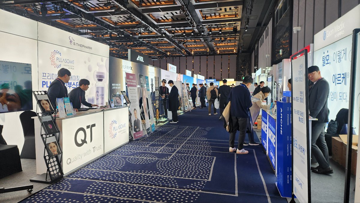 bisonmedical's tweet photo. Thanks for visiting BISON, we will see you at IMCAS Paris in 2025!

#duallaser #BISON #Accento #dermatology #painfreezer #KALDAT #rubylaser #painfreezer #hairremoval #skinrejuvenation #skintightening #대피모 #대한레이저피부모발학회 #rubystar #IMCAS https://t.co/iX17gFxrzG