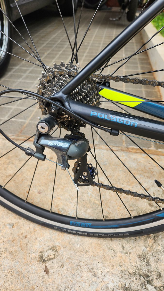 Pandy_Akhmad's tweet photo. Wts mungkin ada yang berminat
Sepeda roadbike RB simpanan ga pernah di pake
Polygon stratos s4 ukuran M
Lokasi bekasi timur bantargebang

Semua berfungsi sangat normal
Spek bawaan pabrik
Minus bedebu aj ga pernah dipake

Harga 5,9 juta net saja #fnfjb https://t.co/eSeJyk9hUK