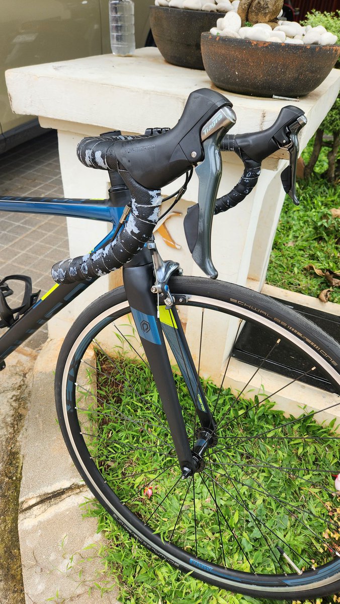 Pandy_Akhmad's tweet photo. Wts mungkin ada yang berminat
Sepeda roadbike RB simpanan ga pernah di pake
Polygon stratos s4 ukuran M
Lokasi bekasi timur bantargebang

Semua berfungsi sangat normal
Spek bawaan pabrik
Minus bedebu aj ga pernah dipake

Harga 5,9 juta net saja #fnfjb https://t.co/eSeJyk9hUK