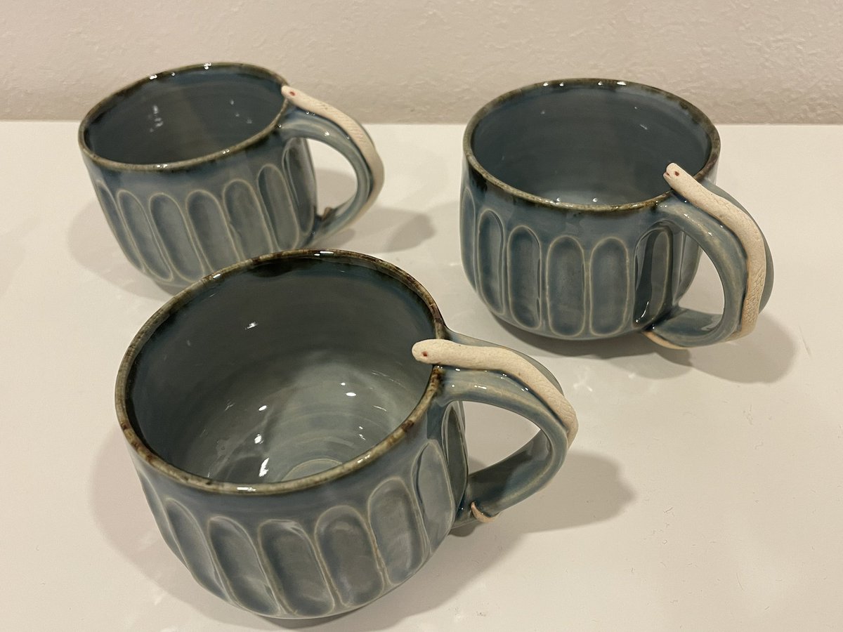 陶器製 笑顔のフィギュア　渡邉貴子？ 渡邉 貴子 | ギャラリー龍屋