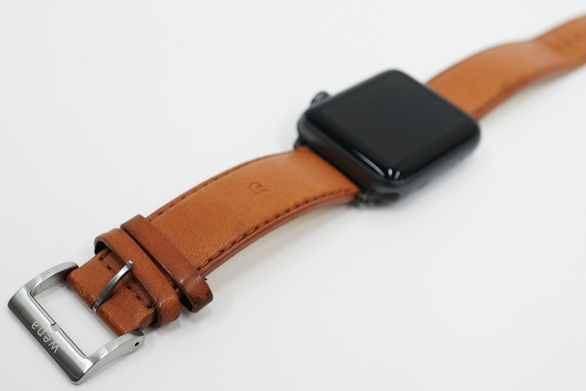 唯一生き残れたのは、wena wrist leather だけだな。 シンプルにバンド