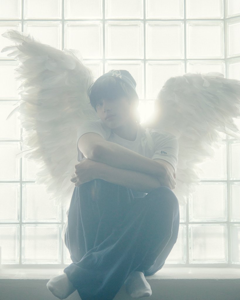 lythnia's tweet photo. can't help falling in love (with you) 
Angels are forbidden to love, but even then, Soobin and Kai find a way. Despite the consequences, both find their way to each other again.
✨Sookai for @gumzfest
✨Angel × Angel 
✨Fallen angels 
✨ Mortal × Angel
🔗https://t.co/HtuVwdDt4v https://t.co/5JDQ1kr937
