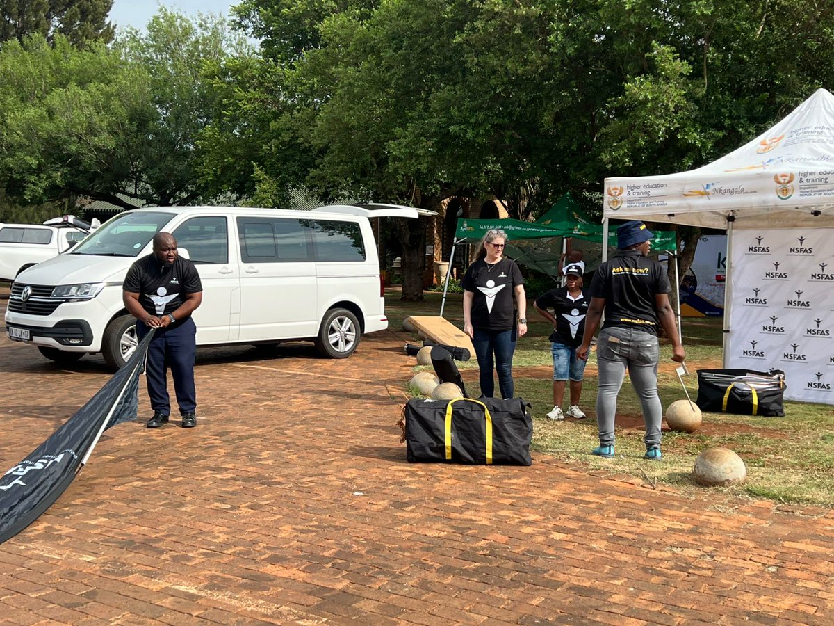 myNSFAS's tweet photo. [IN PICTURES] earlier today @myNSFAS agents preparing for the Mpumalanga Student Outreach Programme and Exhibition with the Minister of @HigherEduGovZA, Dr Nobuhle Nkabane.
#NSFAS2025Applications #NSFAS025 https://t.co/mPoexJgGUI