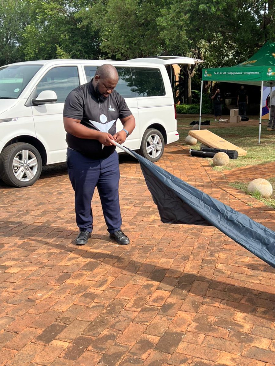myNSFAS's tweet photo. [IN PICTURES] earlier today @myNSFAS agents preparing for the Mpumalanga Student Outreach Programme and Exhibition with the Minister of @HigherEduGovZA, Dr Nobuhle Nkabane.
#NSFAS2025Applications #NSFAS025 https://t.co/mPoexJgGUI