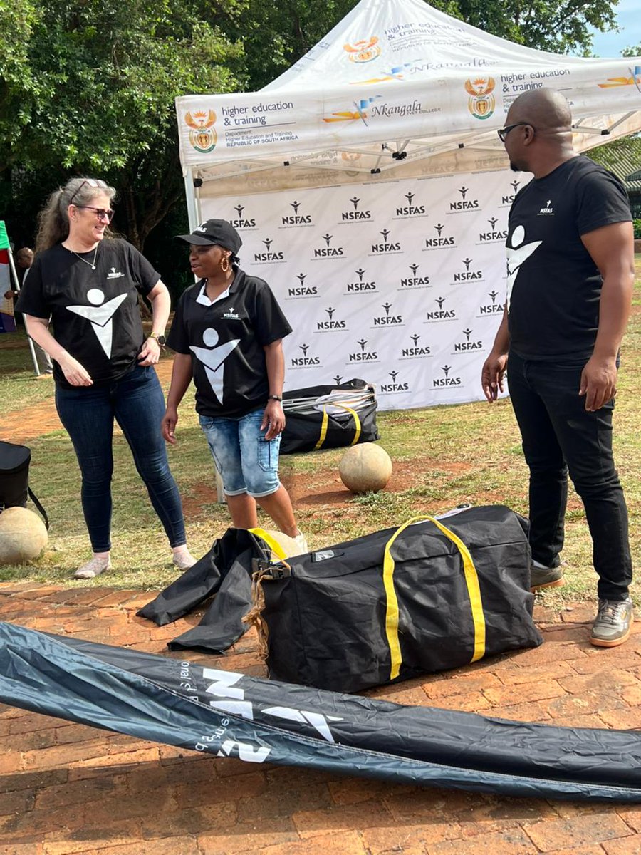 myNSFAS's tweet photo. [IN PICTURES] earlier today @myNSFAS agents preparing for the Mpumalanga Student Outreach Programme and Exhibition with the Minister of @HigherEduGovZA, Dr Nobuhle Nkabane.
#NSFAS2025Applications #NSFAS025 https://t.co/mPoexJgGUI