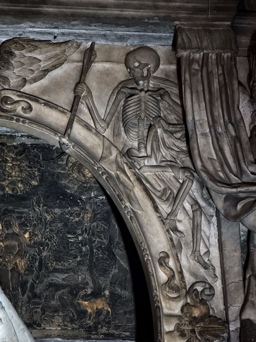 St Peter's Church, Ightham💀 #MementoMoriMonday