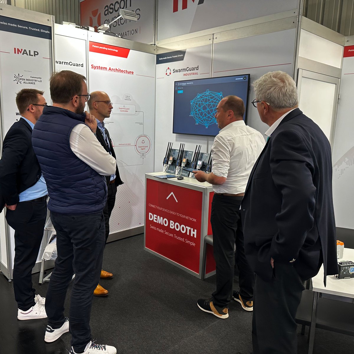 TeltonikaNET's tweet image. Recently, our #IoTdevices took the spotlight at the SPS – Smart Production Solutions Expo in #Nürnberg! 🚀

Our amazing friends from #Switzerland, Inalp, showcased the versatility of our #IoT portfolio 🌐, highlighting innovative #connectivity use cases!