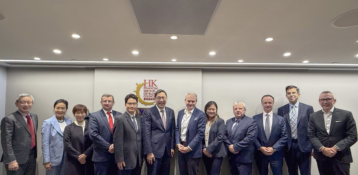 #FSDC engaged in an enriching exchange of insights with @BritishChamberofCommerceHongKong on key areas to solidify #HongKong’s position as an #ifc. We look forward to close cooperation with #BritChamHK in the coming year.
#CBDC #capitalmarket #regulationframework