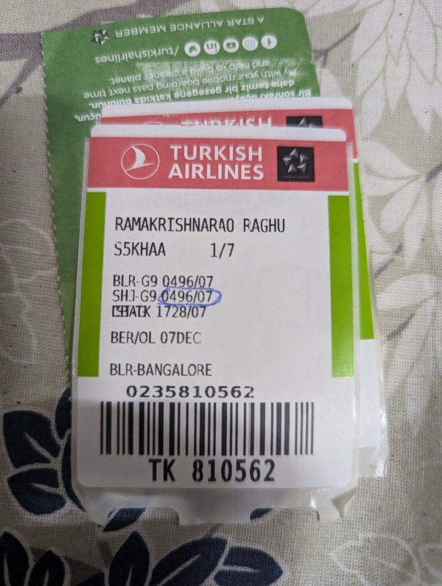 _rags's tweet photo. @TurkishAirlines You have lost my baggage and your customer service just closed my ticket without helping me. https://t.co/1KJWjZfHqt