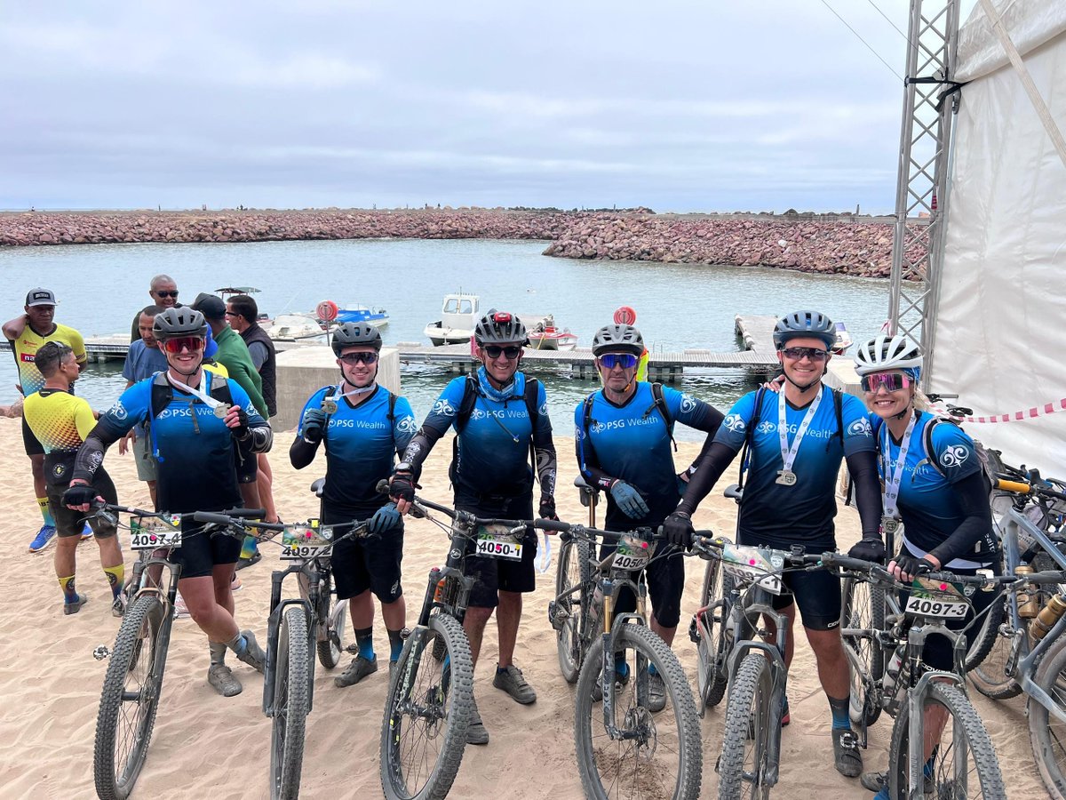 PSGNamibia's tweet image. Desert Dash 2024- COMPLETED ✅

Our 2x 4-man teams successfully completed the gruesome challenge of cycling across the Namib Desert in 24h🚴🏼

We would like to commend them for their dedication and discipline during the preparation💪🏼

#HealthisWealth