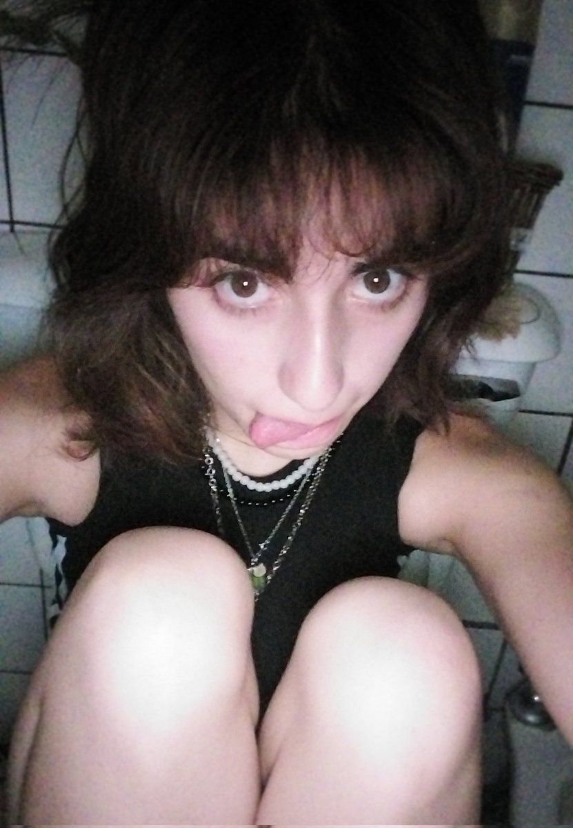 iriel ⊬ ✮⋆˙ tweet media