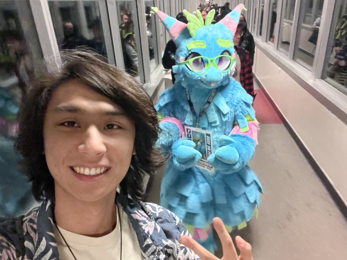 ChrisShwafer's tweet photo. great time meeting so many ppl at #MFF2024 https://t.co/xWJJPyCSWo