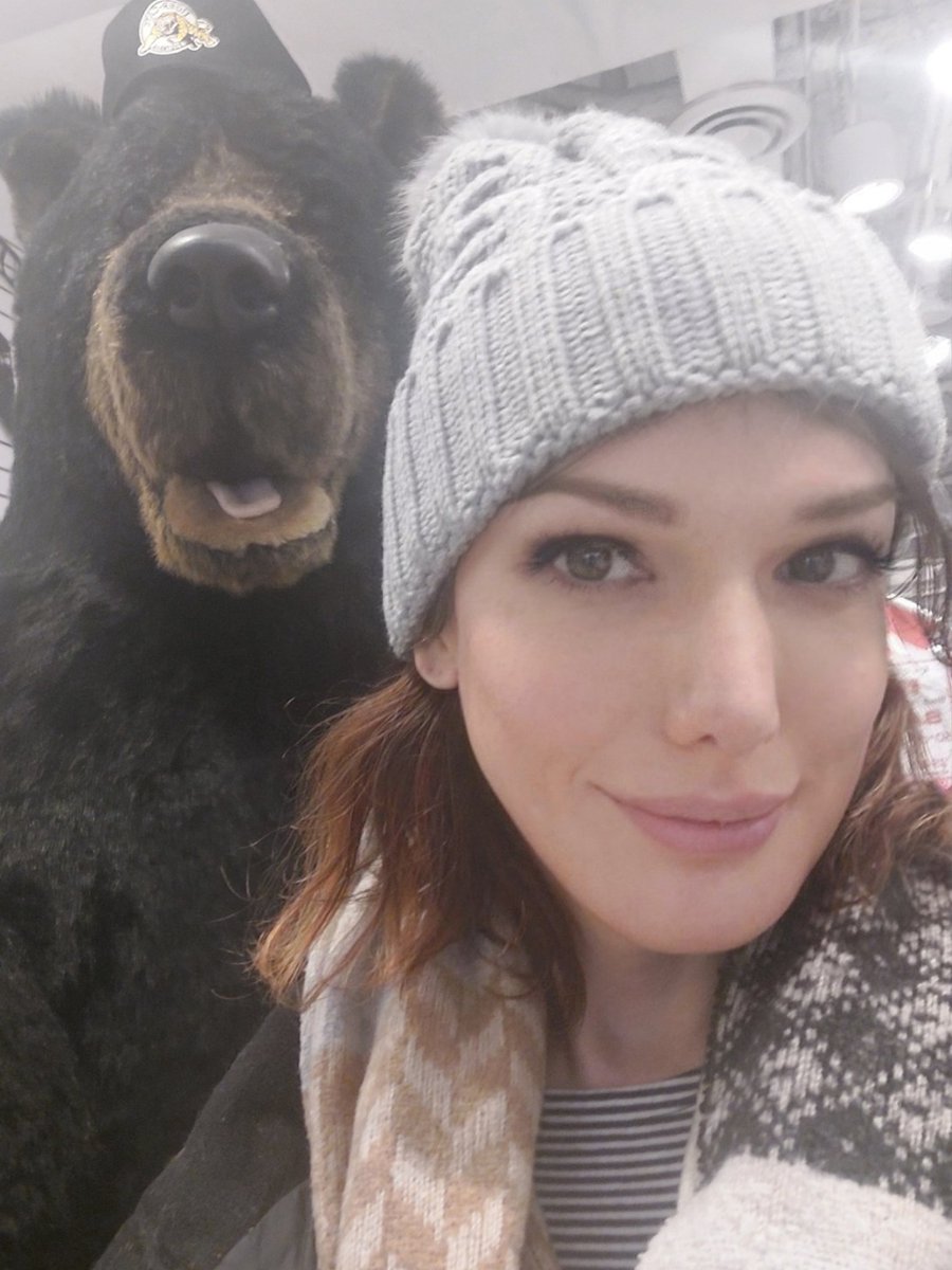 Autumnspringsts's tweet image. Can you bear it.