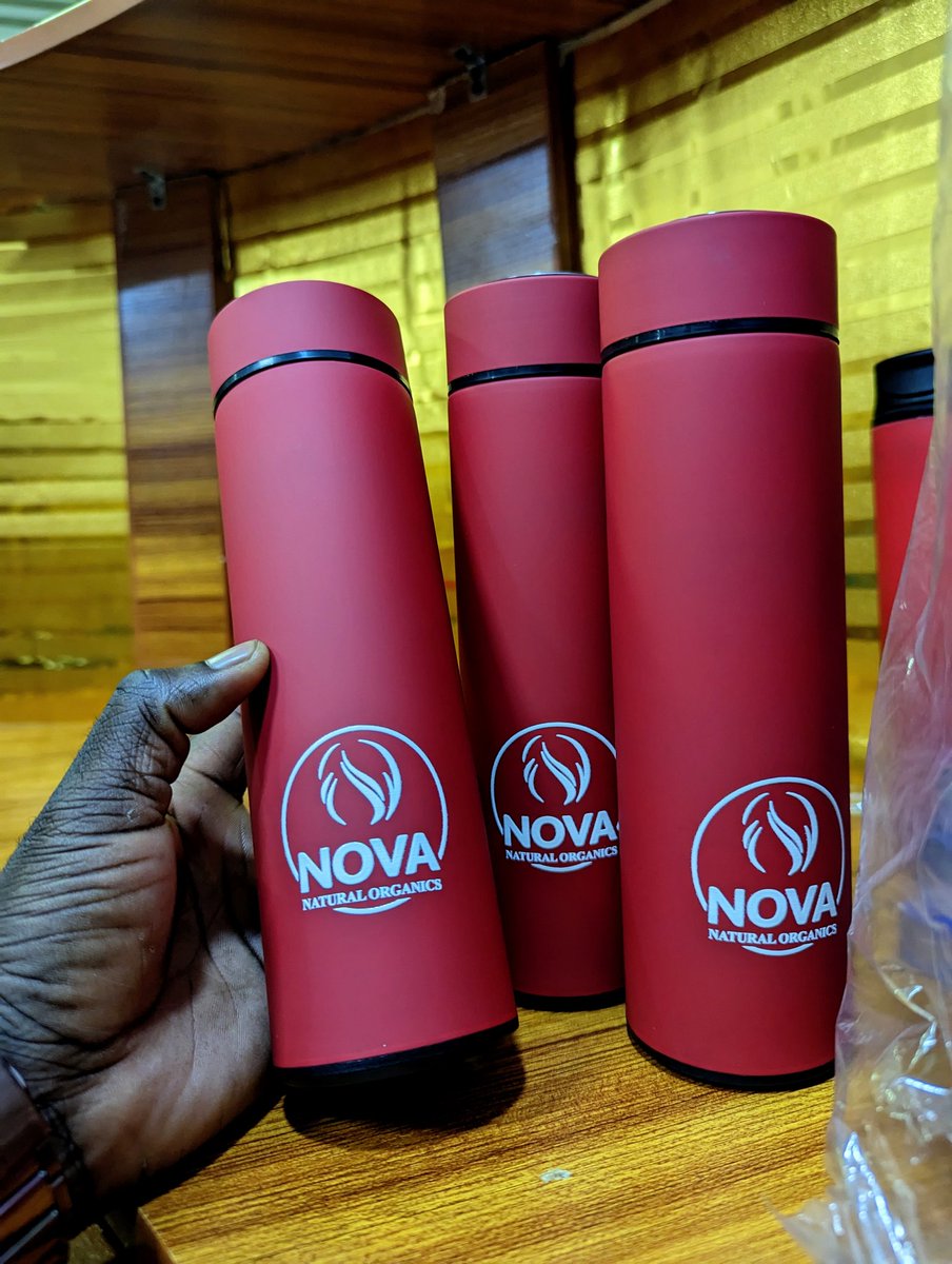 IamHaxx's tweet photo. Monday Hustle!
Good morning hustlers, quote this thread with your products and services.
Call or WhatsApp on 0782656721 for customized 2025 Diaries and Calendars. Plus all your branding needs.
#MondayHustle https://t.co/0rRN3ibkyx