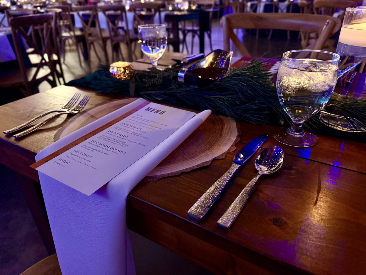 Winter wonderland aka <a href="/POETbiofuels/">POET</a> Holiday Gala in the <a href="/SiouxFallsArena/">Arena at Denny Sanford PREMIER Center</a> this weekend! ❄️✨

#HolidayEvents #HolidayParty #SiouxFallsEvents