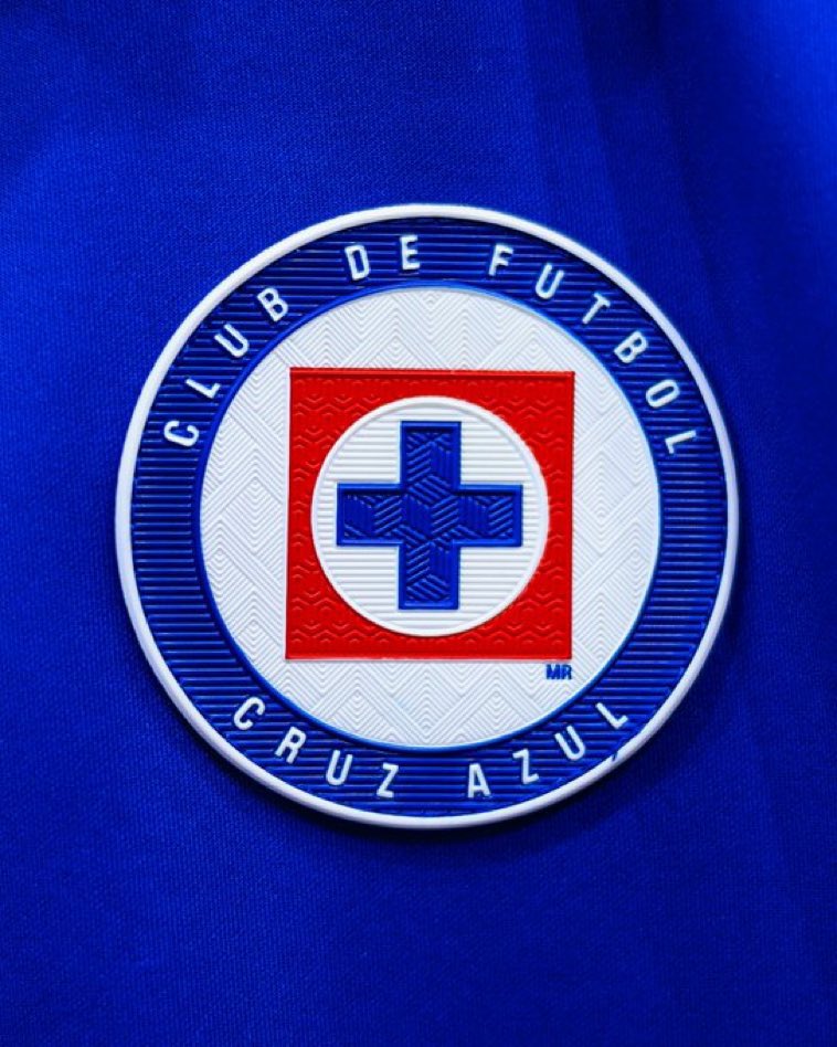 blue_Gaab03's tweet photo. @MiguelAngelBris #AzuldexVida siempre enamorado de estos colores y hoy más que nunca!! Orgulloso de lo que dejaron en la cancha. https://t.co/qZCrFqvu3H